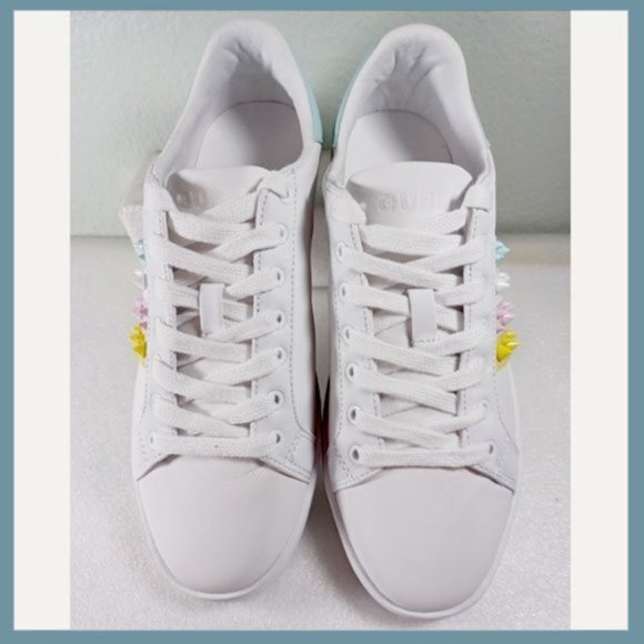 Guess White Women's Pastel Studded Sneakers Size 8, Guess Sneakers - Picture 3 of 9
